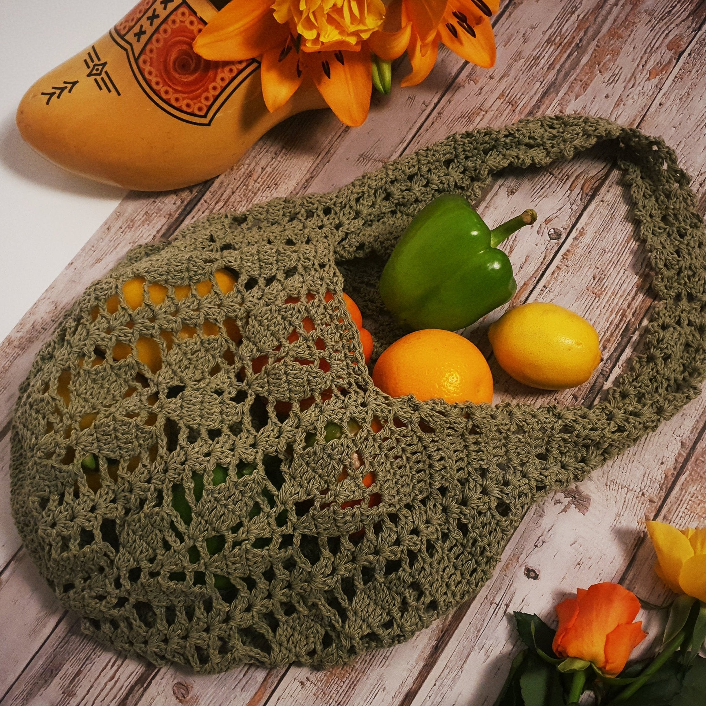 Crochet Pattern: The Trailing Leaf Market Bag
