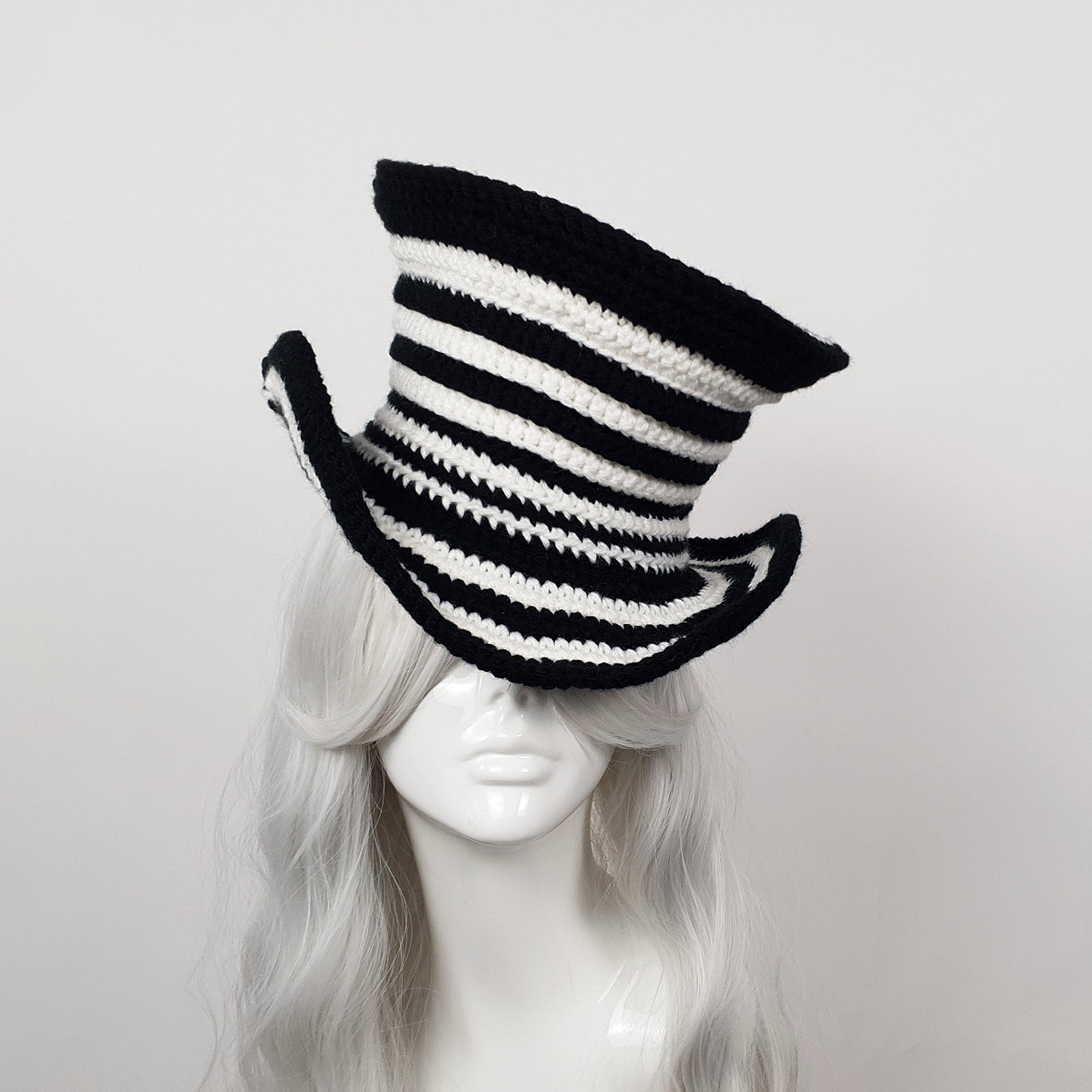 Crochet Pattern: The Mesmer Top Hat